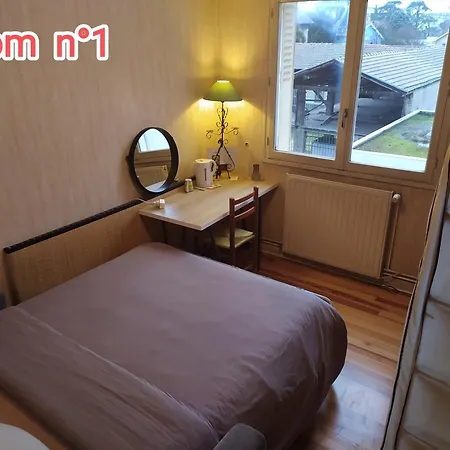 One Person One And Two People Or Entire * 格勒诺布尔
